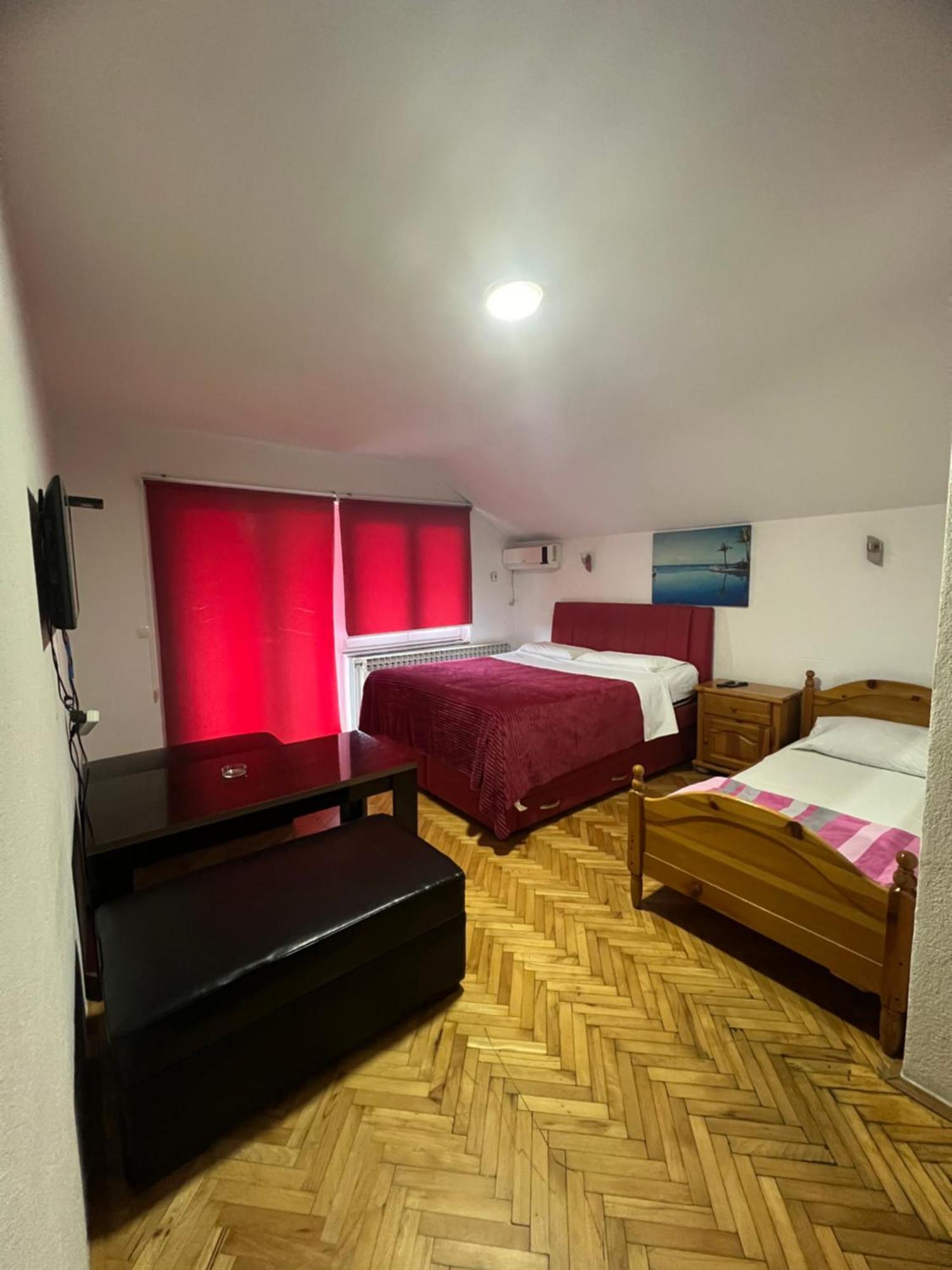 Prenociste Samir Hotel Gradacac Kültér fotó